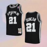 Kid's San Antonio Spurs Tim Duncan NO 21 Mitchell & Ness 1998-99 Black Jersey